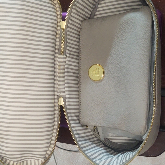 Joy Mangano Leather Double Decker Tote - Picture 5 of 12